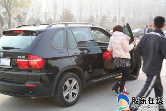 ��������Ů�����˲��ٿ���Ŀ��