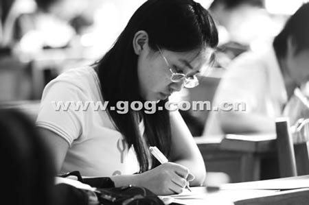 ���ݸ߿�ר��ָ����̽�����б仯(��ͼ)